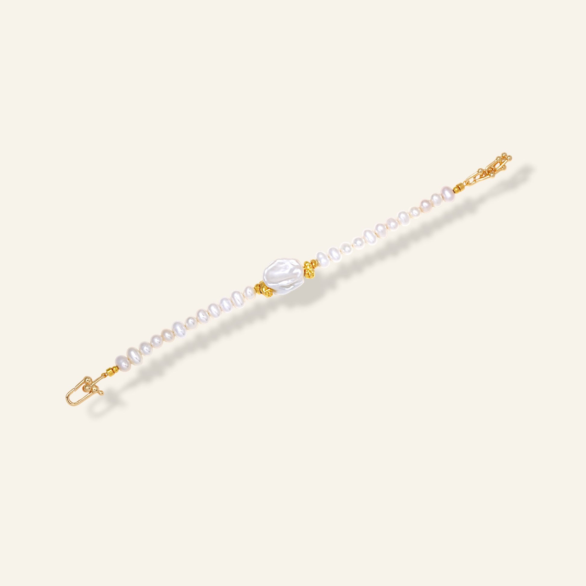 pearl bracelet 