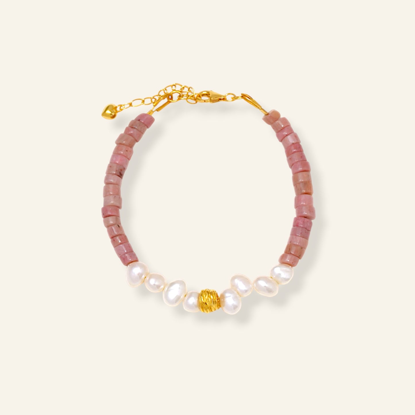 Bracelet with pink beads and pearls 