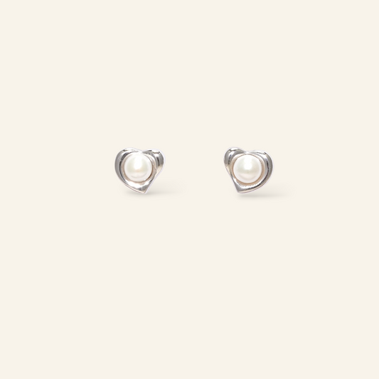 pearl studs