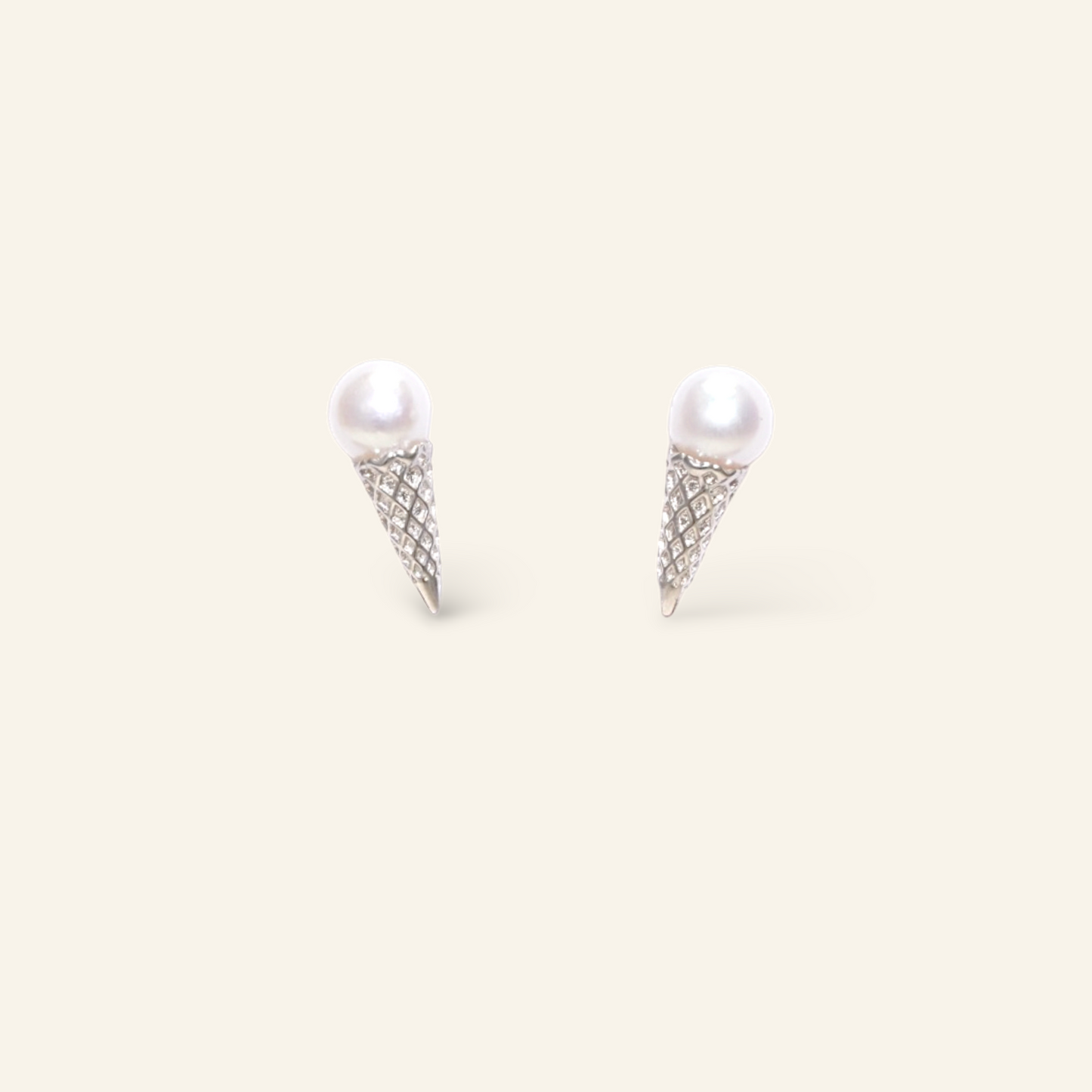  pearl earrings