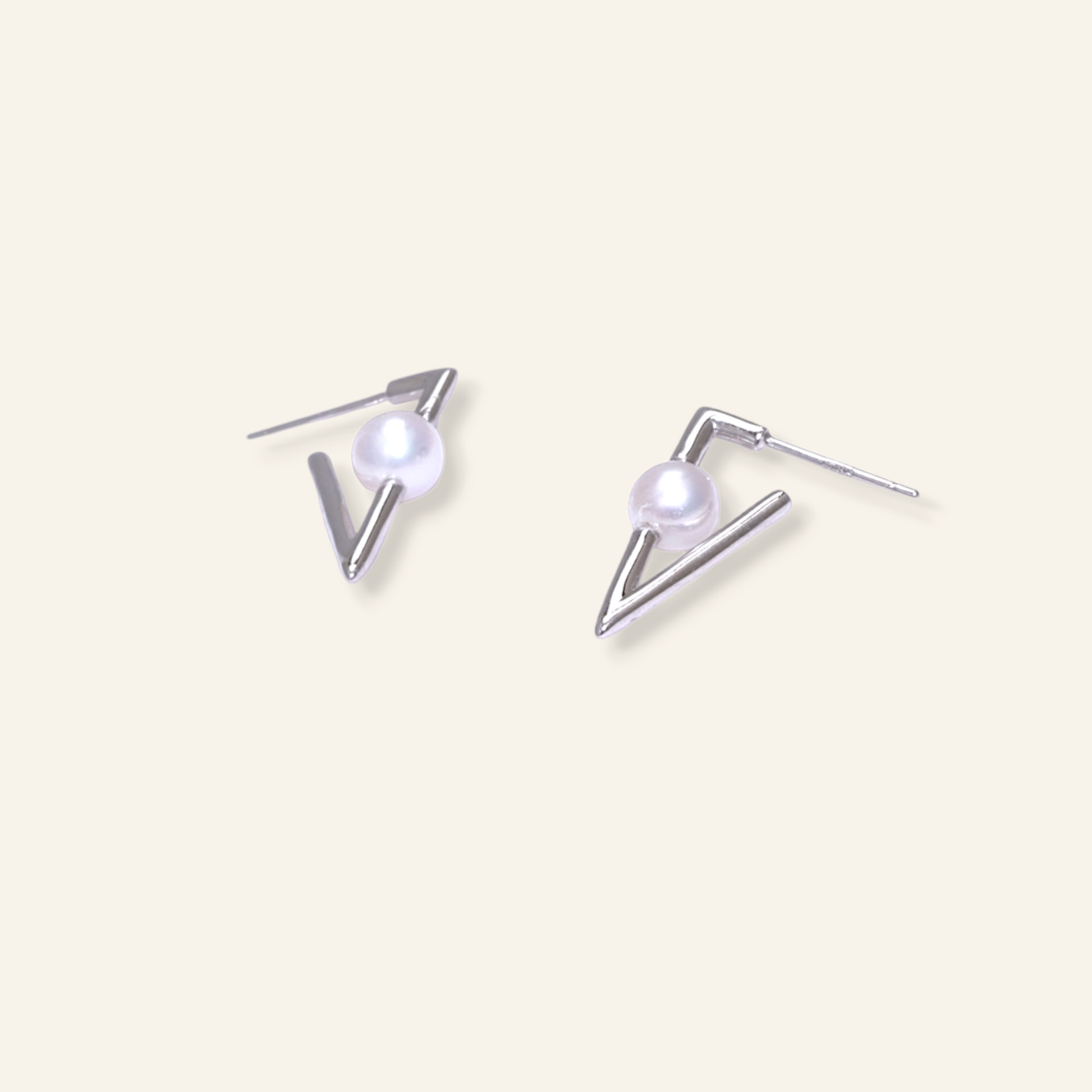 silver pearl earrings