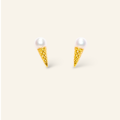 pearl studs
