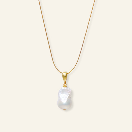 baroque pearl necklace