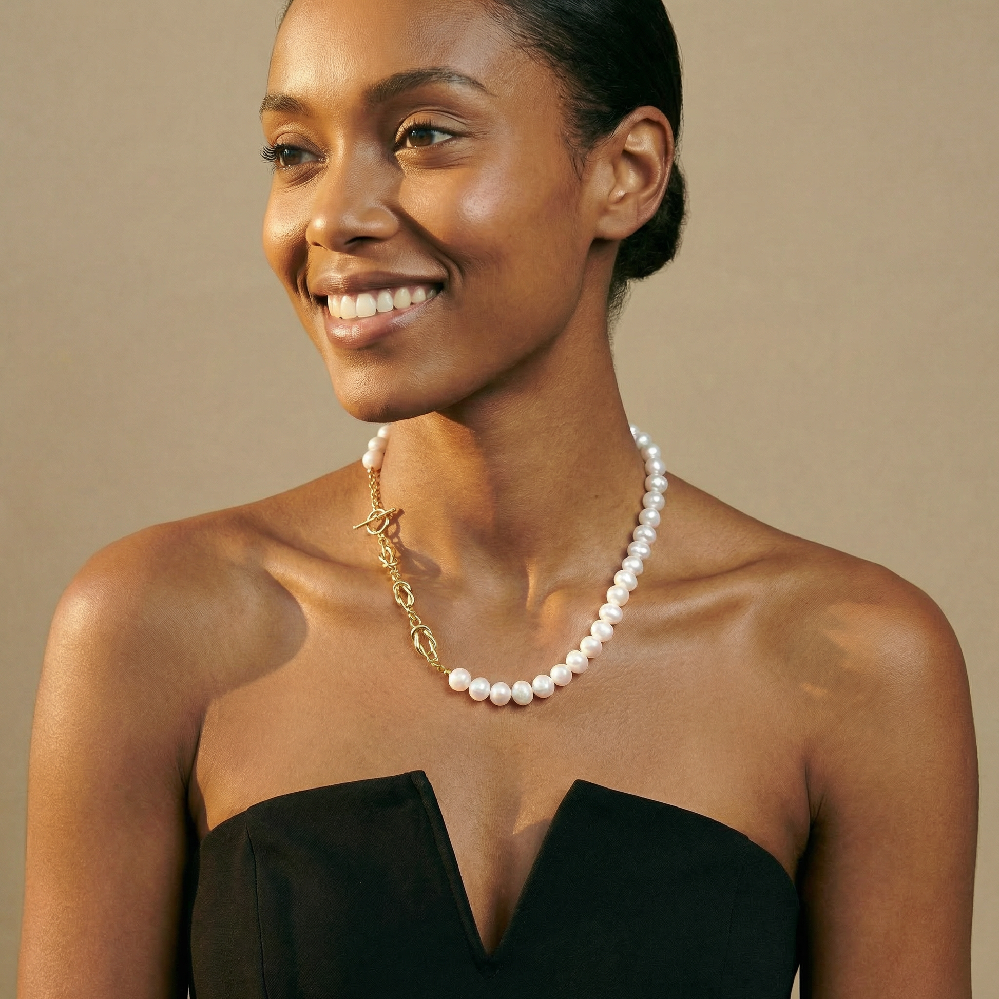 Woman wearing a pearl necklace 