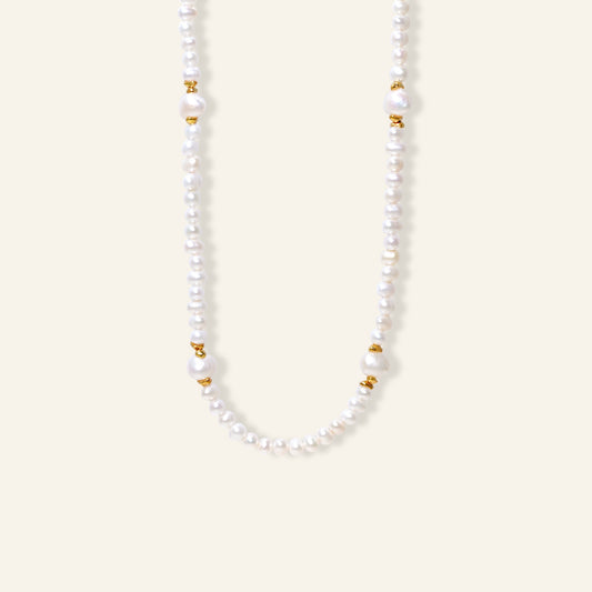 Pearl necklace with gold accents 