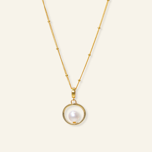 pendant pearl necklace