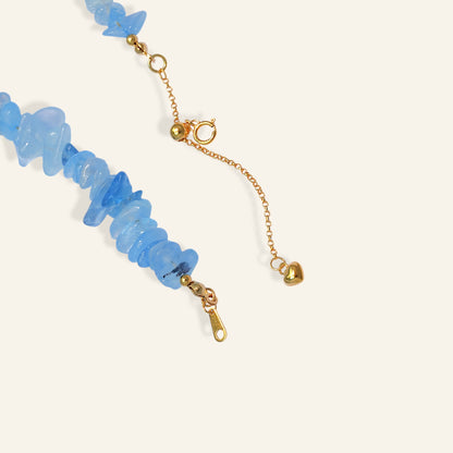 detail aquamarine pearl necklace