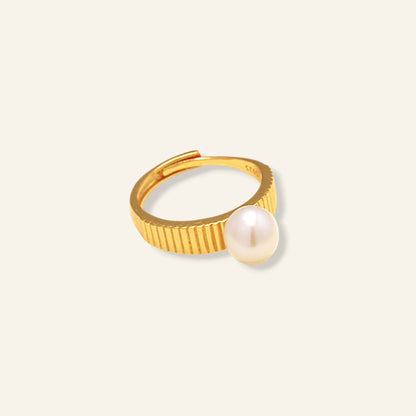 Gold pearl RING